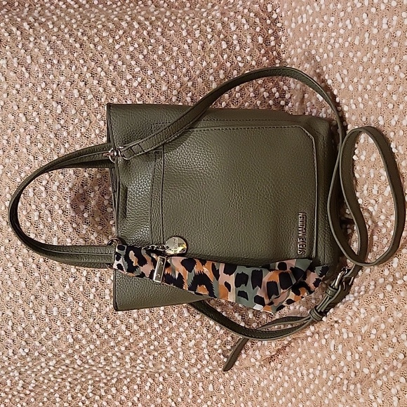 Steve Madden Handbags - Steve Madden bucket bag
